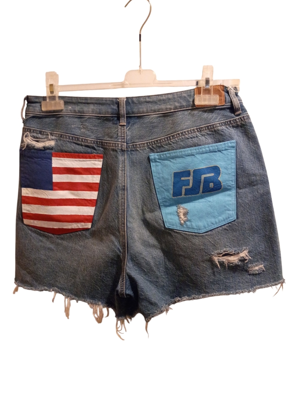 American Eagle Highest Rise Mom Jean Shorts Size 12 Distressed Raw Hem FLAG